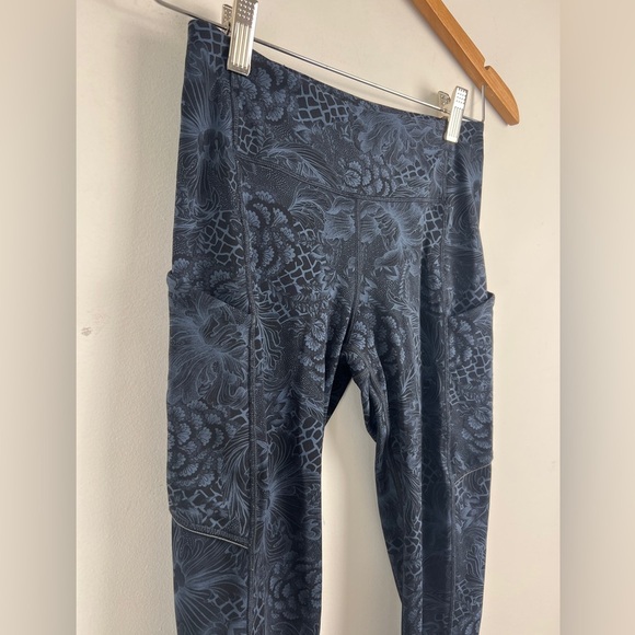 Lululemon Athletica Women's Speed Up Crop 21" Legging In Nouveau Mach Size 4 - Picture 6 of 12